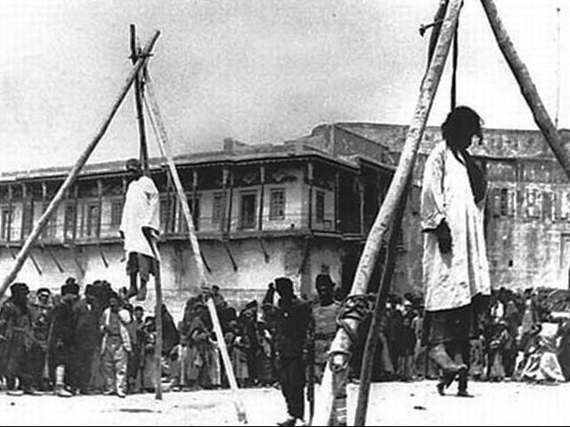 080. Στην αγχόνη